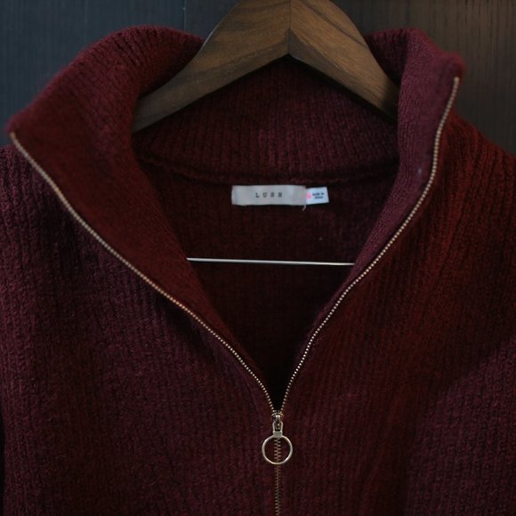 NWOT Long Sleeve Burgundy Sweater With Front Zipper. - Picture 5 of 8